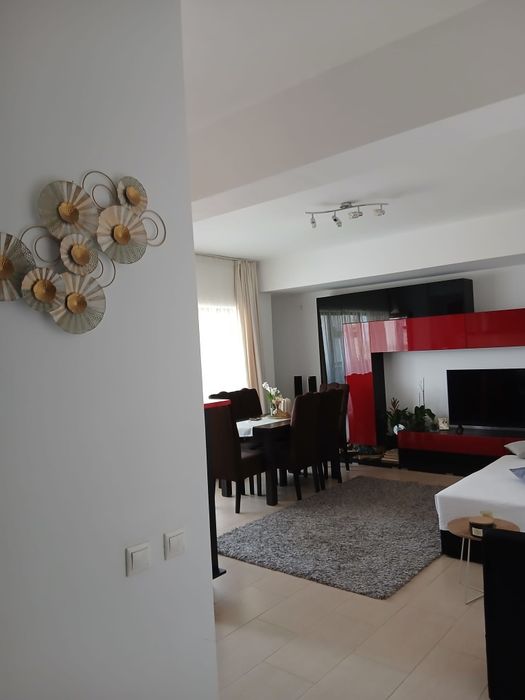 Apartament de închiriat 2 camere    0751. 541.857   Mamaia langa Hotelul Nevada  60 mp