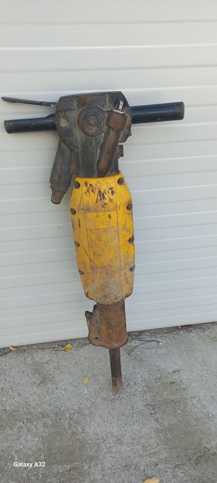 Ciocan pneumatic / demolator Atlas Copco