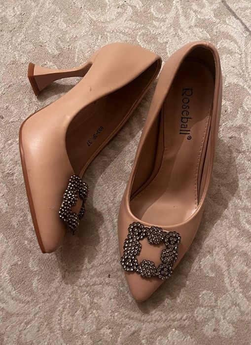 Тойға әдемі туфли