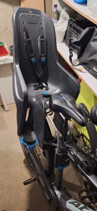 Scaun bicicletă copii Thule – montaj pe cadru