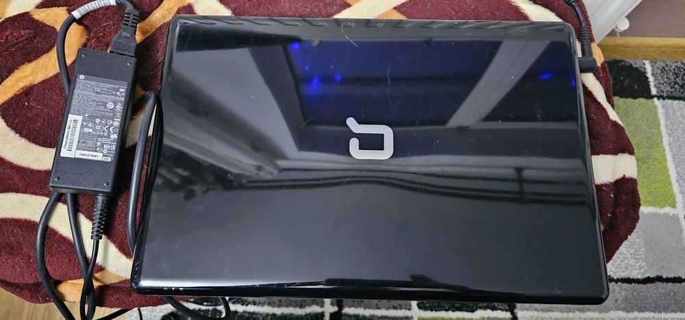 Vand laptop  foarte bun