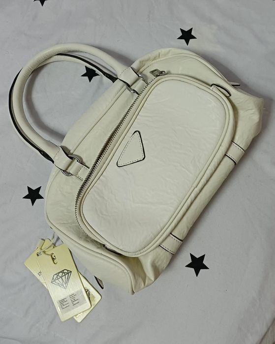 ДАМСКА ЧАНТА(елегантна и ежедневна)