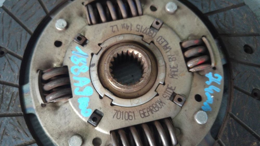 Disc ambreiaj 1.3 multijet 188a9000 fiat doblo idea punto 188 7,4 mm