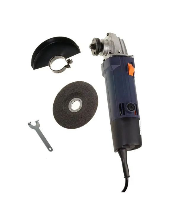 Набор электроинструментов в кейсе