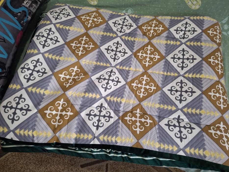 Продам  корпе к. В хорошем состояние
