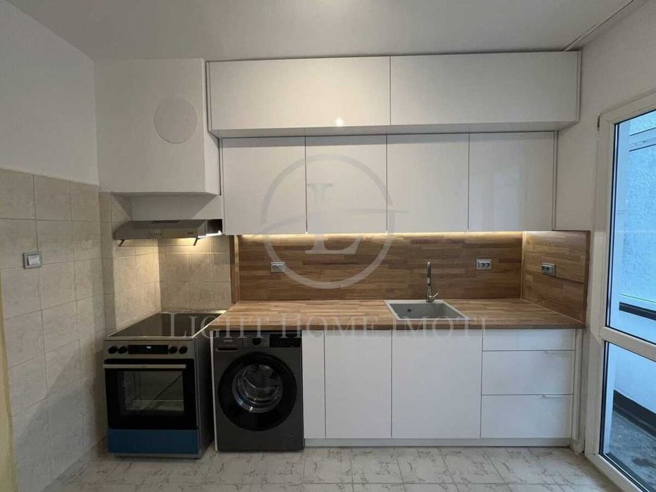 Продава се Тристаен апартамент в Пловдив, Кючук Париж - 87 кв.м за 2009 €/кв.м - Снимка #5