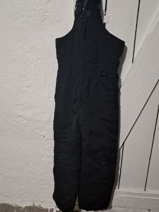 Costum de iarnă impermeabile.