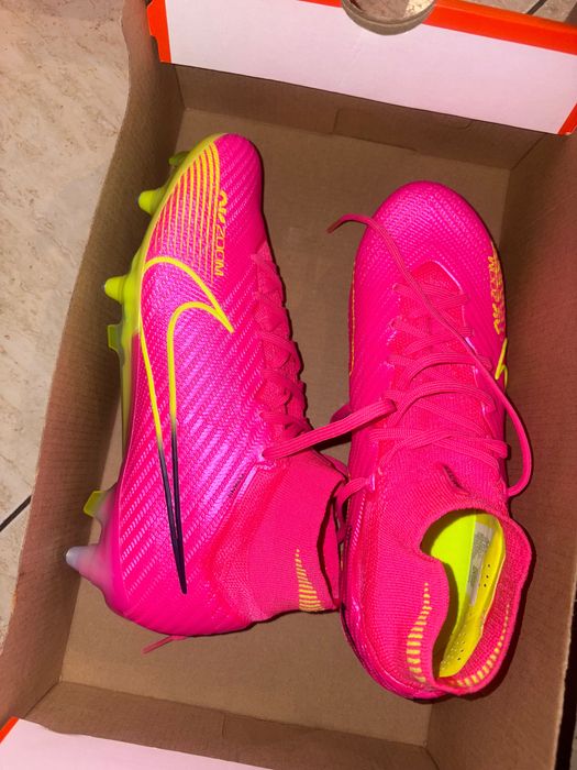 Ghete de fotbal Nike Mercurial ACC