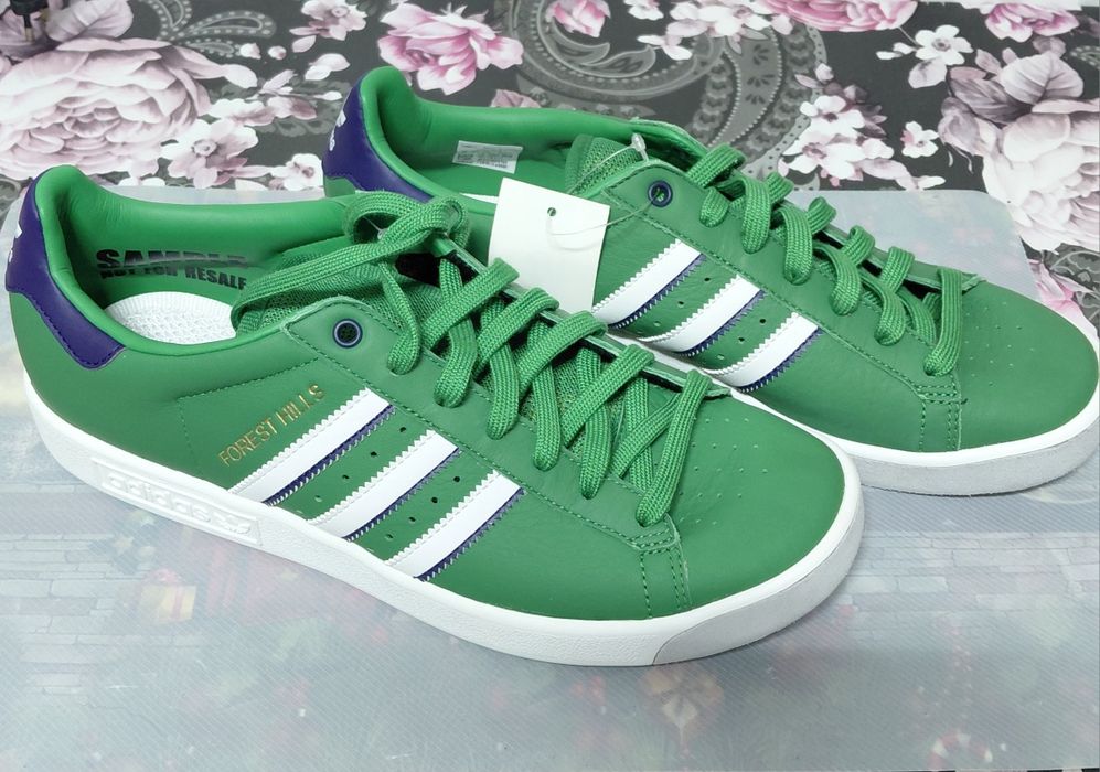 Adidas marimea 42