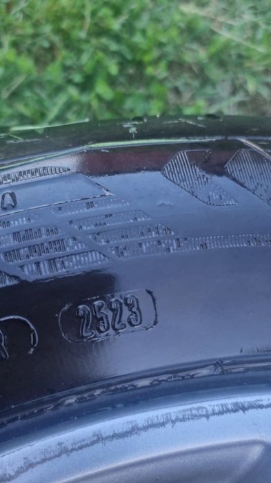 Размер 225 /55/17 за BMW X1