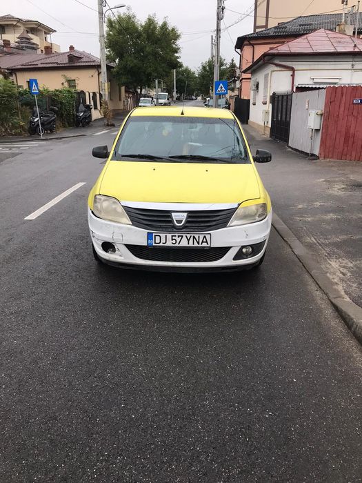 Logan pentru camp  sau piese mașină funcțională