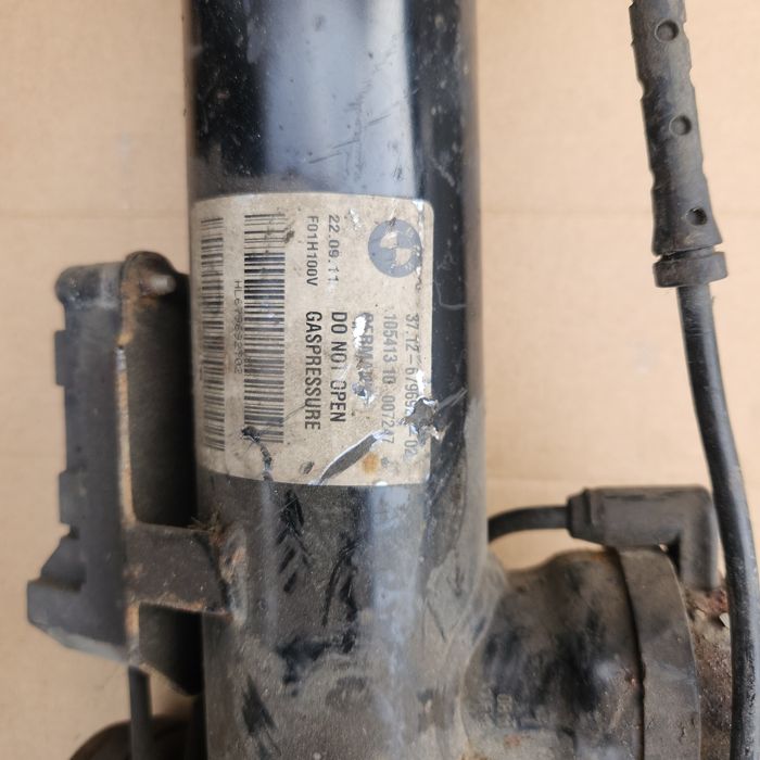 Amortizoare spate BMW Seria 7 F01 F02 EDC – cod 6796928, set