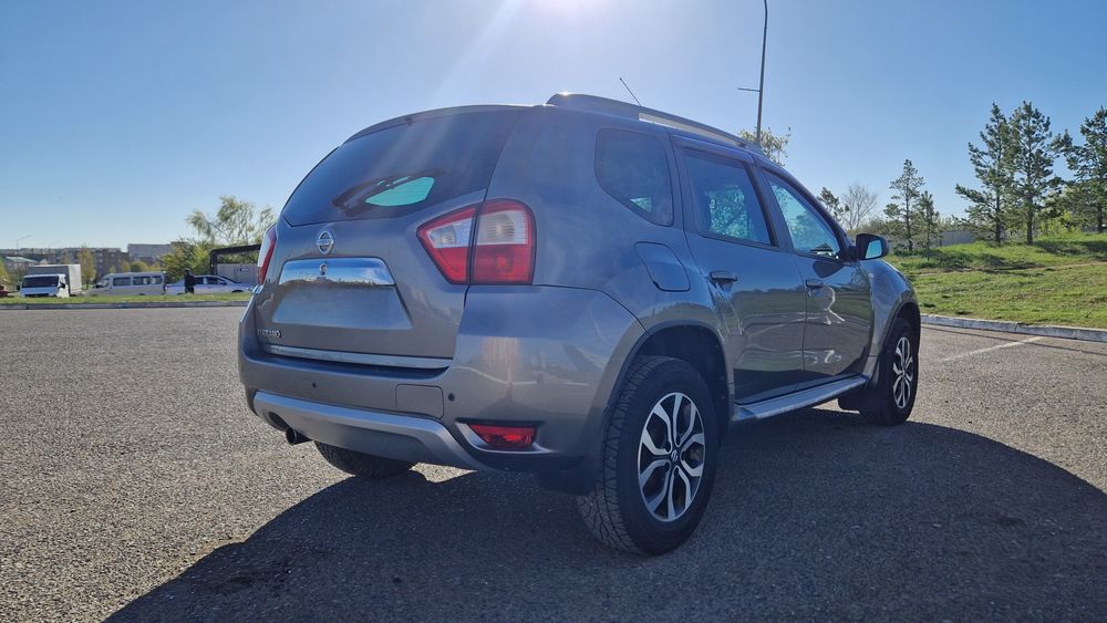 Продам кроссовер Nissan Terrano