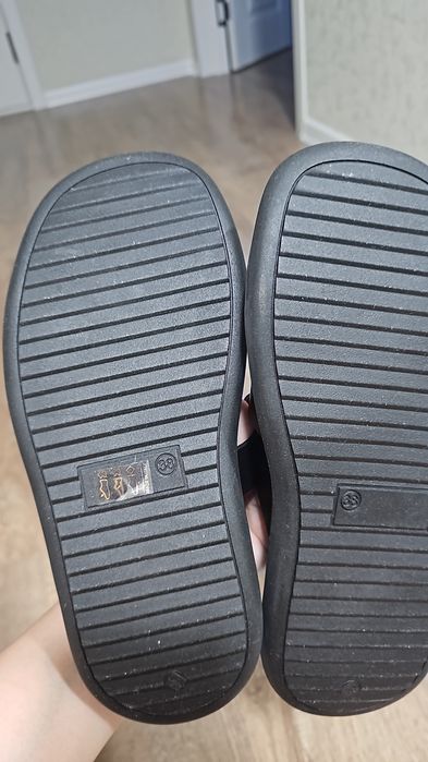 Продам обувь Италия