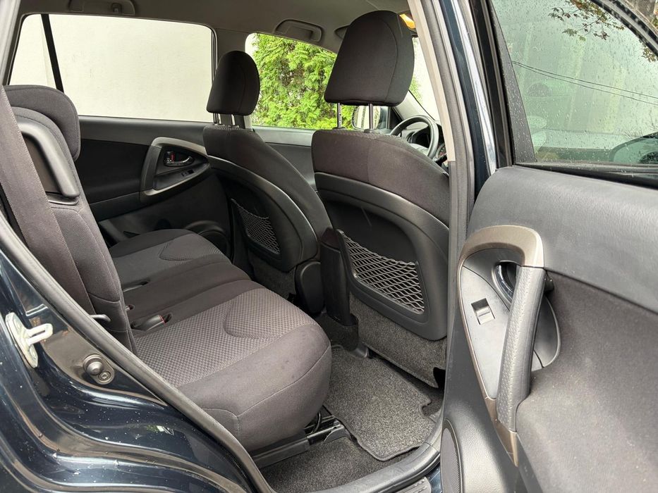 Toyota RAV 4 - DIESEL- 4x4 cu Blocant - EURO 5- KM Reali