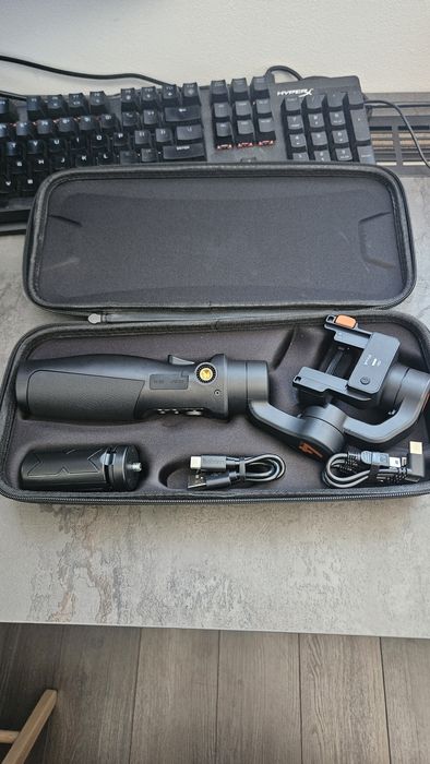 stabilizator gimbal camera de actiune