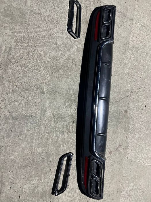 Orqa bamper uchun AMG diffuzor yubka lacetti va gentra mashinasiga