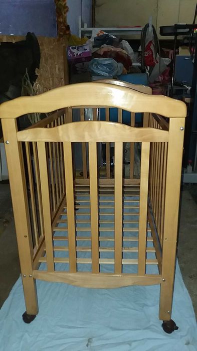 Бебешко креватче