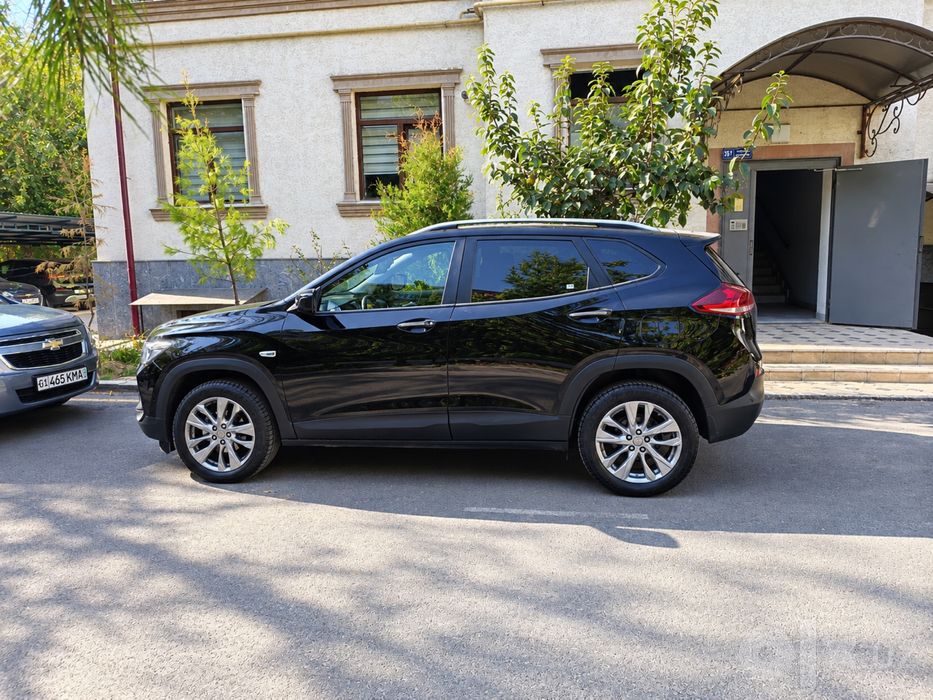 Treker 2 2025 yil kraska toza tracker 2 39.000 probeg sorchna
