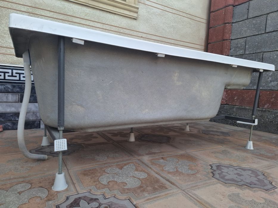 Ванна 0.90/1.50  янги ишлатилмаган