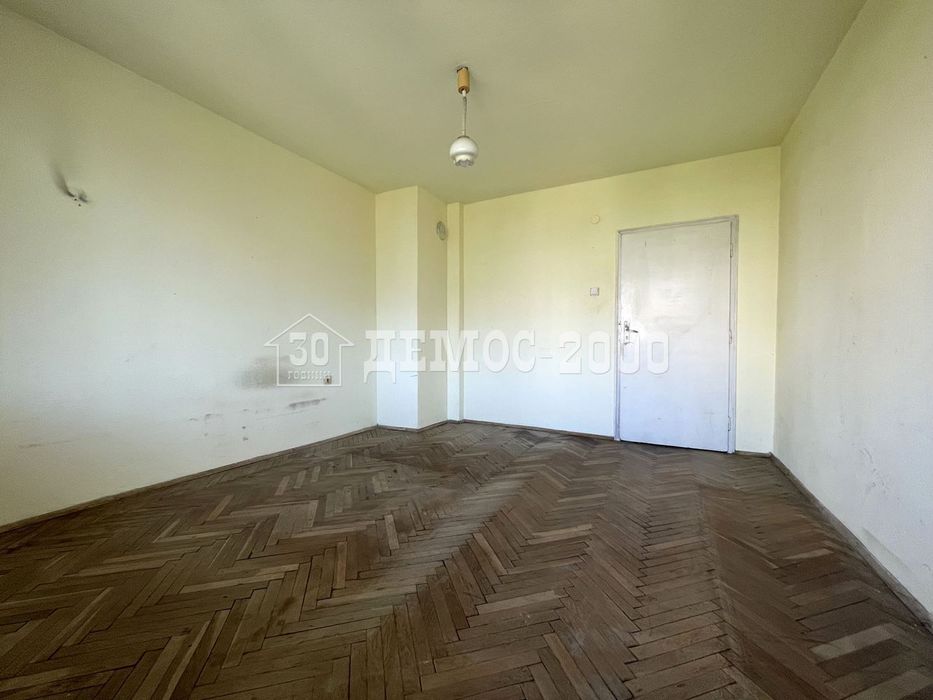 Продава се Четиристаен апартамент в Варна, Чайка - 120 кв.м за 1076 €/кв.м - Снимка #11