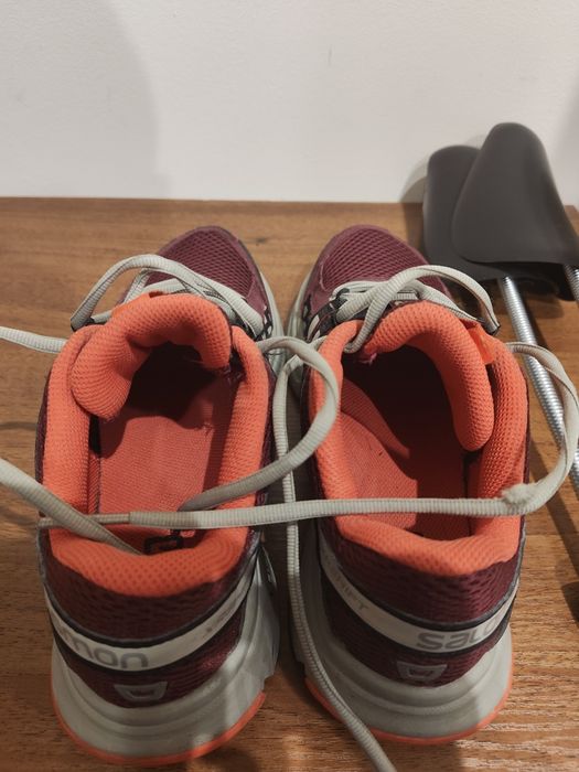 Salomon туристически в много добро състояние