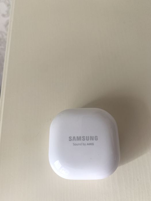 Наушники Samsung