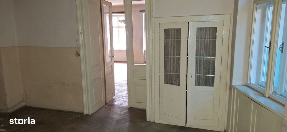 De vanzare imobil ultracentral