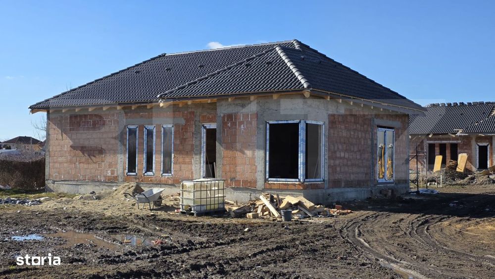 Casa de Vanzare, Unirea