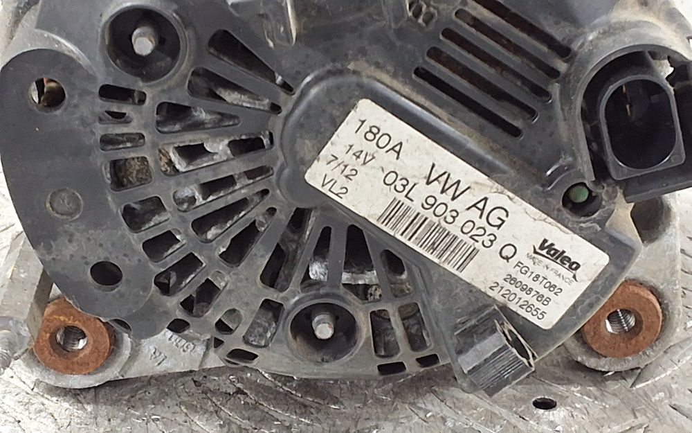 Alternator Volkswagen Transporter T5 Facelift (2009->) 2.0 Motorina 20