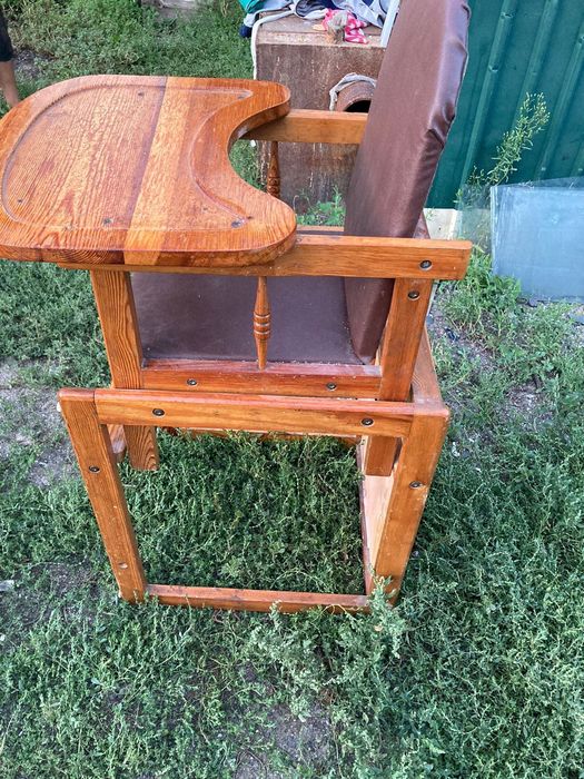 Продам стол для комления