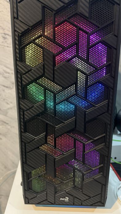 Pc gaming aproape nou