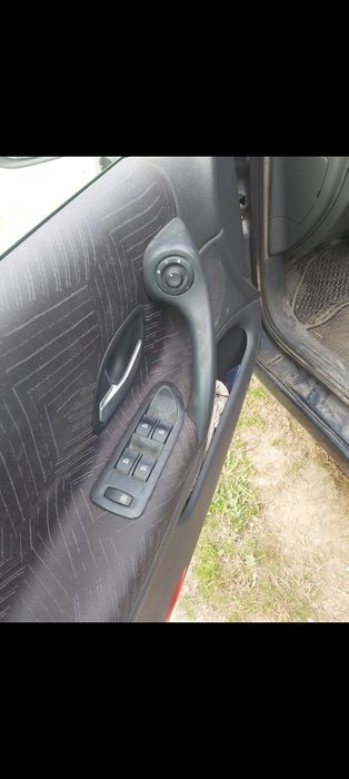 Vând Renault laguna 2