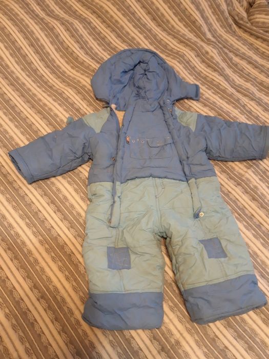 Продам детский зимний комбинезон