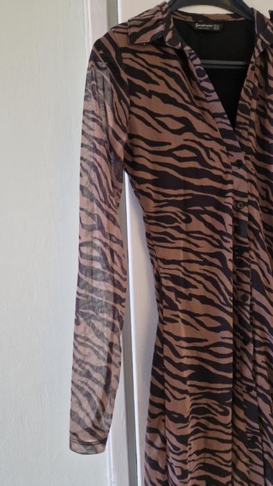 Тигрова рокля от тюл