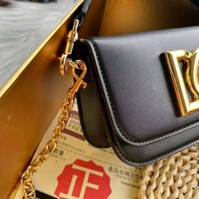 Нова кожена чанта DG Dolce&Gabbana