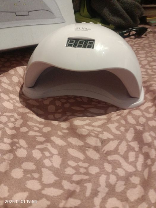 Kit complet pentru  manichiură