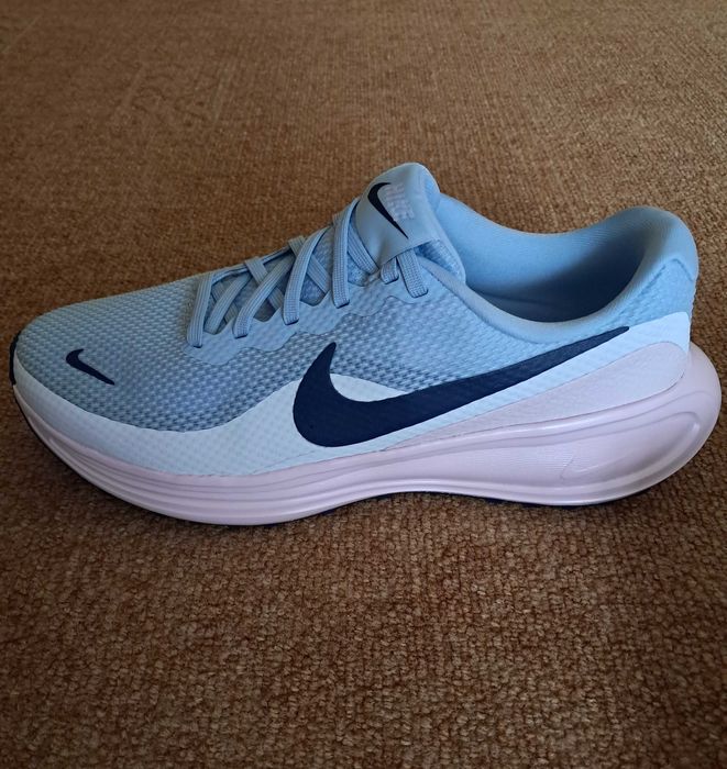 Дамски маратонки Nike