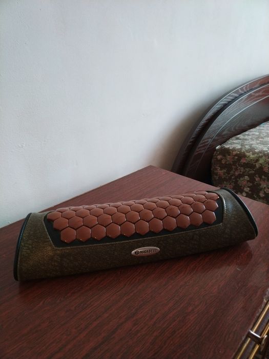 Продаётся турманиевая подушка "Нуга Бест".