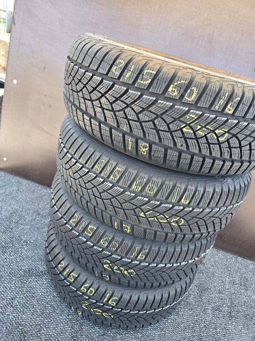 215 60 16 goodyear m+s CA NOI