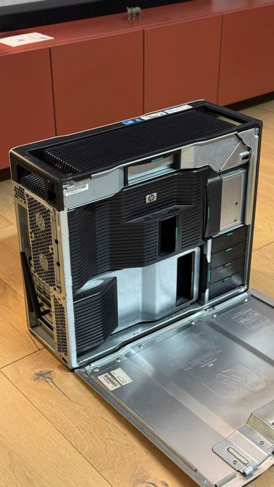 PC Workstation HP Z800 + Monitor BenQ VZ2770H – gata de lucru