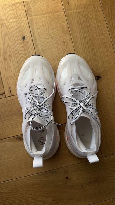 Кроссовки Adidas