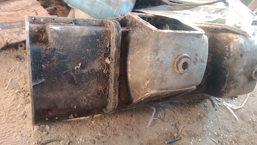 Продам ковш и коропка для спецтех