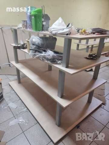 Дървени стелажи. 2 бр. пирамида