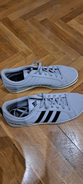 Маратонки Adidas