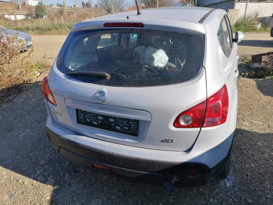 Нисан Кашкай 2.0 ДЦИ /Nissan Qashqai 2.0DCI