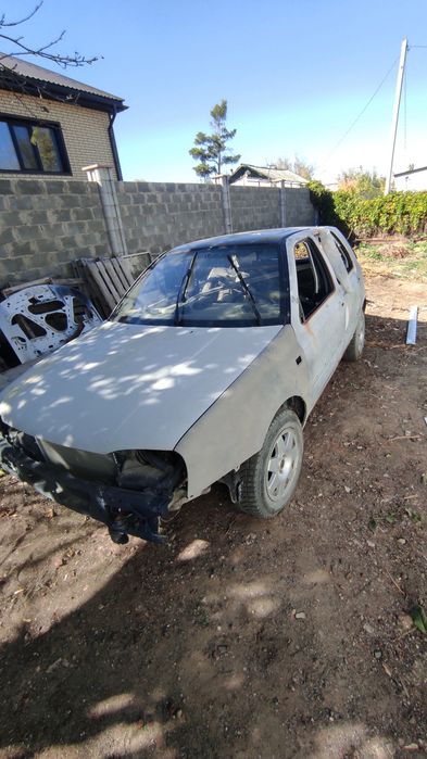 Продам гольф 3 по запчастям