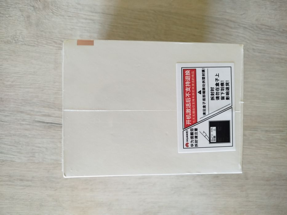 Продаються Смарт часы  HUAWEI watch D original