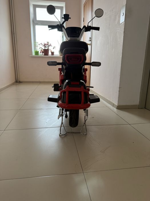 Продаеться электровилосипед