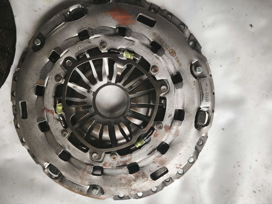 Комплект съединител LuK Ford Transit